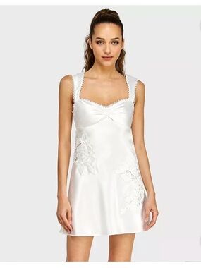 macy's white lace dress Phoenix & Ren PR523 White Macy Dress